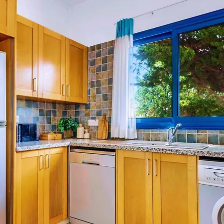 Azzurro Villa *