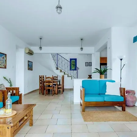 Azzurro Villa *