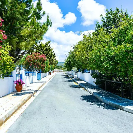 Azzurro * Peyia